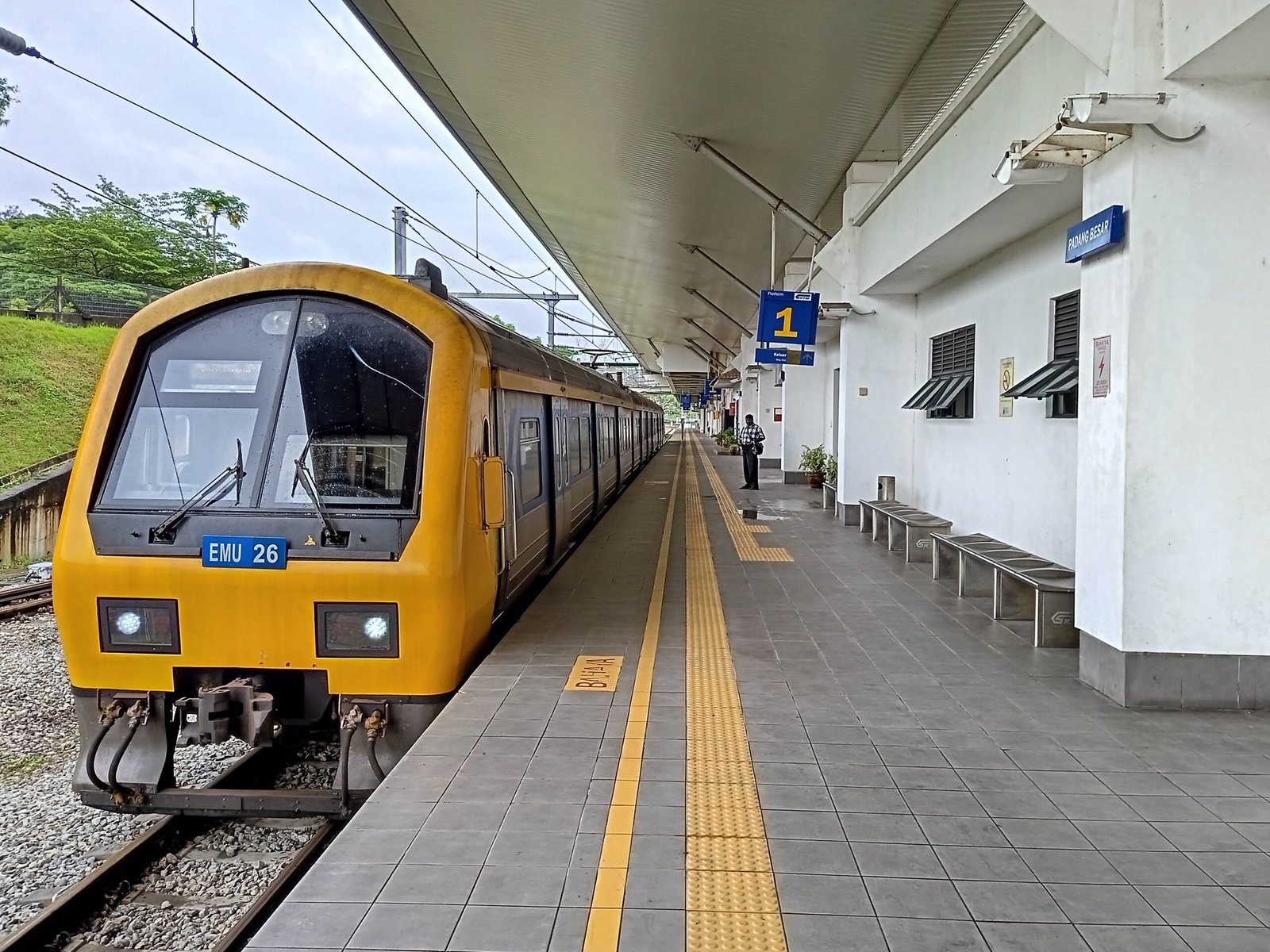 How to get to Hatyai by Train