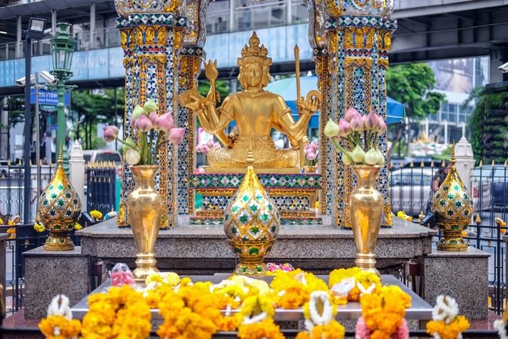 Things to do in Bangkok - Erawan Shrine